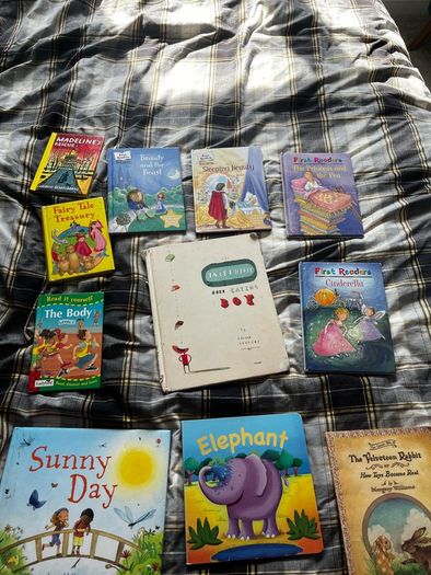 Free bundle of approx 40 books