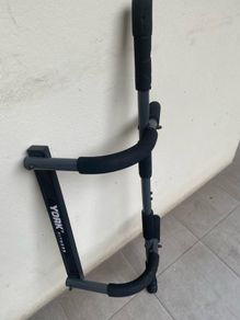 The York Fitness Deluxe Door Gym Bar