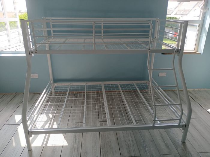bunk bed