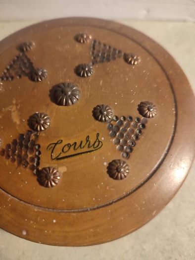 Vintage Leaf Pattern Solid Wood Handmade Carved Fruit /Trinket Bowl