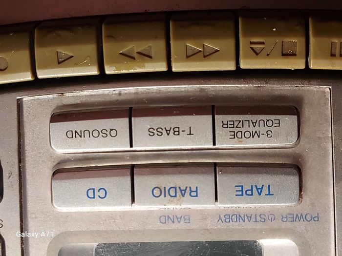 AIWA Compact Disc Stereo Radio Cassette Recorder Model CSD-ED35K, Radio works fine, CD & Tape, not playing