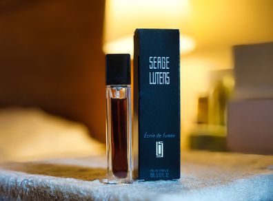 Serge Lutens Ecrin de Fumee