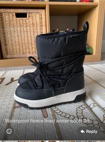 Boys boots