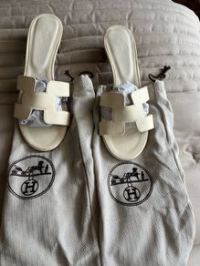 H Sandals
