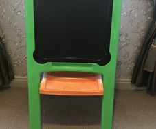 Little Artist easel