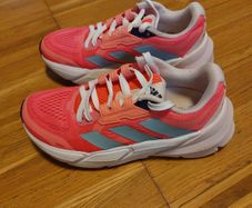 Adidas Adistar Women  Size 5UK