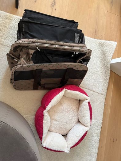 Puppy carry bag and bed