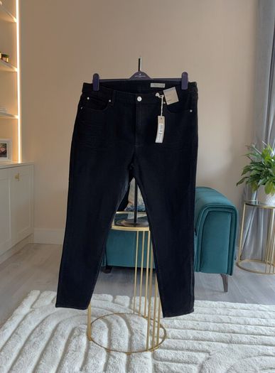 Brand-new The Ivy Black Skinny Jeans from M&S