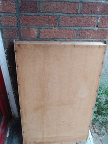 Wallpaper pasting table