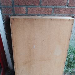 Wallpaper pasting table