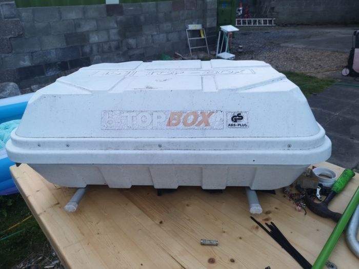 camper roof box
