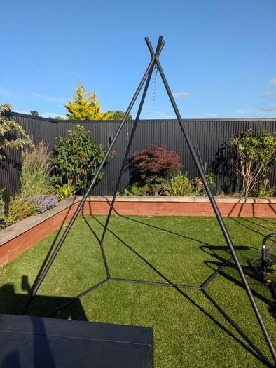 Swing seat stand