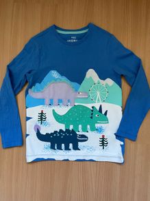 M&S dinosaur t-shirt 6-7y