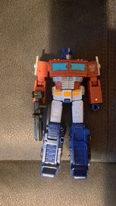 transformers  dramatic capture optimus prime