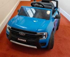 Ford Ranger 12v Ride on car