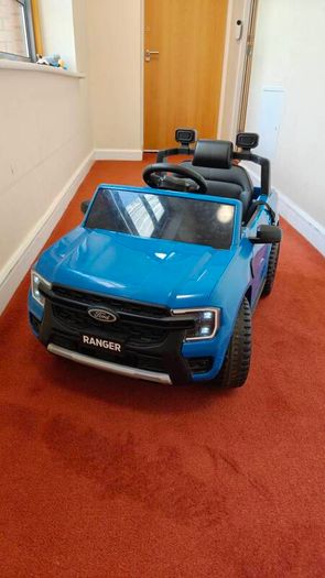 Ford Ranger 12v Ride on car
