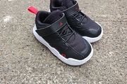 Infant boys Jordan trainers