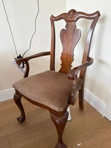 mahogany table & chairs