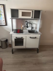 childrens kitchen