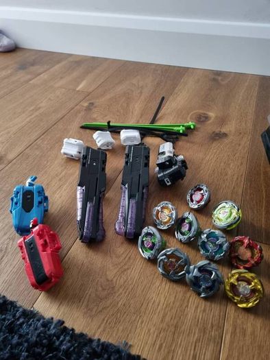 beyblade x double xtreme motorised stadium