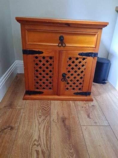 Single Bedside Locker