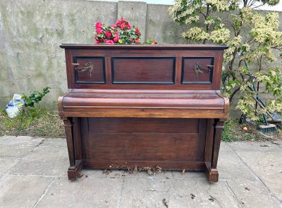 Free Upright Piano Decorative or Project Piece