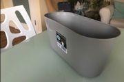 Plastic glossy pot/ planter