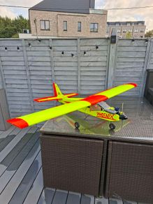 radio controlled airplane