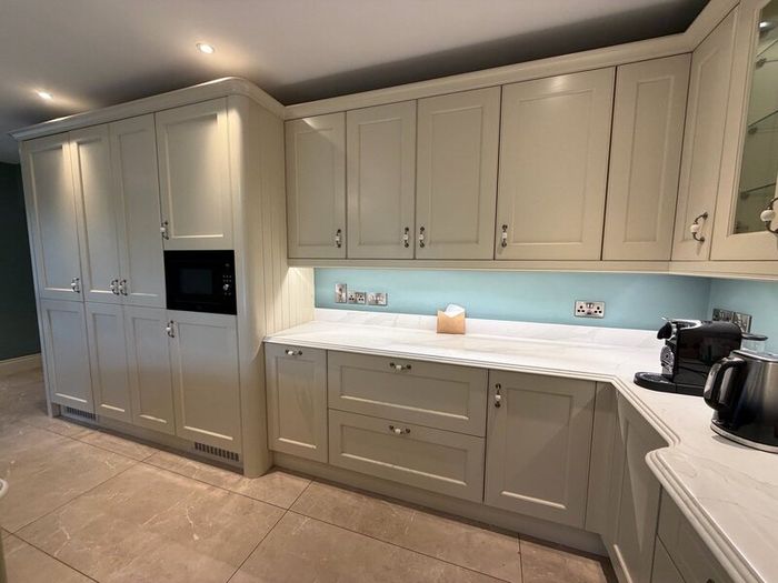 Full Kitchen including Appliances 6,500
