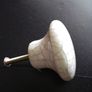 Cabinet door knobs x 3 Image 2