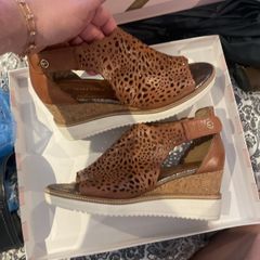 Tamaris wedge sandals