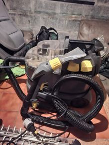 Carpet and upholstery cleaner Karcher puzzi 8/1