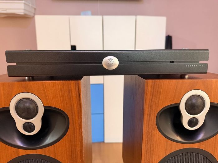 Linn acoustic system