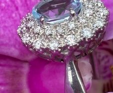 Vintage Aquamarine and Diamond 18ct Gold Cluster Ring
