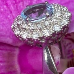 Vintage Aquamarine and Diamond 18ct Gold Cluster Ring