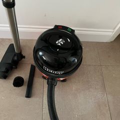 Henry hoover