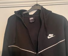 mens nike hoodie