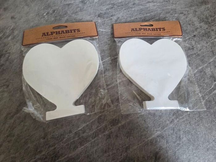 Wooden White D & C Letters Decor