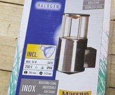 Stainless steel outdoor wall light