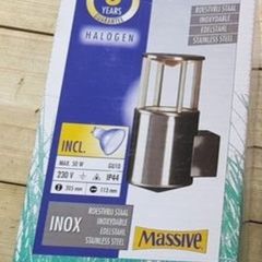 Stainless steel outdoor wall light