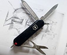 Vintage Victorinox Classic Sd Signature Discontinued Model 58mm Swiss Army Knife Keychain tool