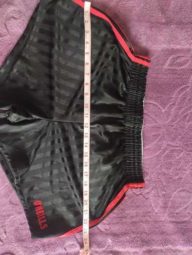 RARE  Vintage O'Neills Mourne Shadow Stripe Shorts  Black/Red