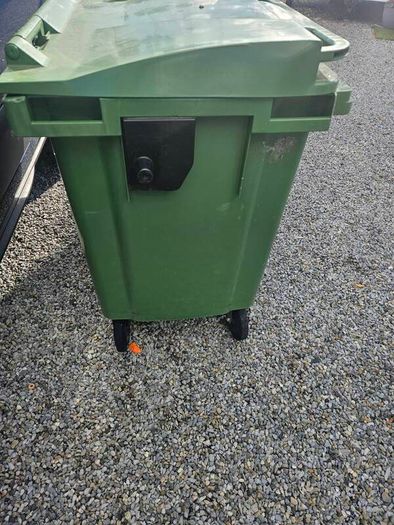 commercial bin