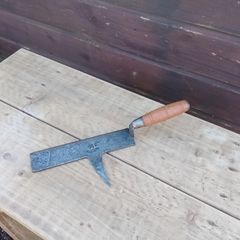 Slaters Axe (Tyzack)