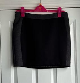 Bnwt mini skirt from Next - sz 10/12