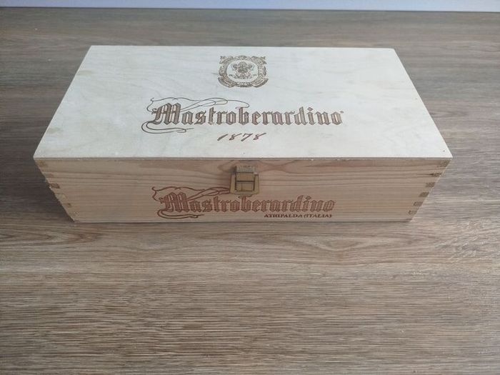 Set of 2 storage boxes