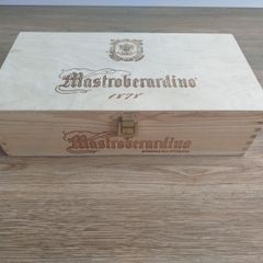 Set of 2 storage boxes