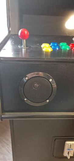 5200 in 1 games arcade cabinet - huge 32" screen