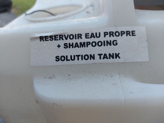 NILFISK AX 9 Carpet Cleaner, working great and in excellent condition
