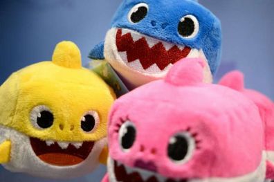 baby sharks soft square with music